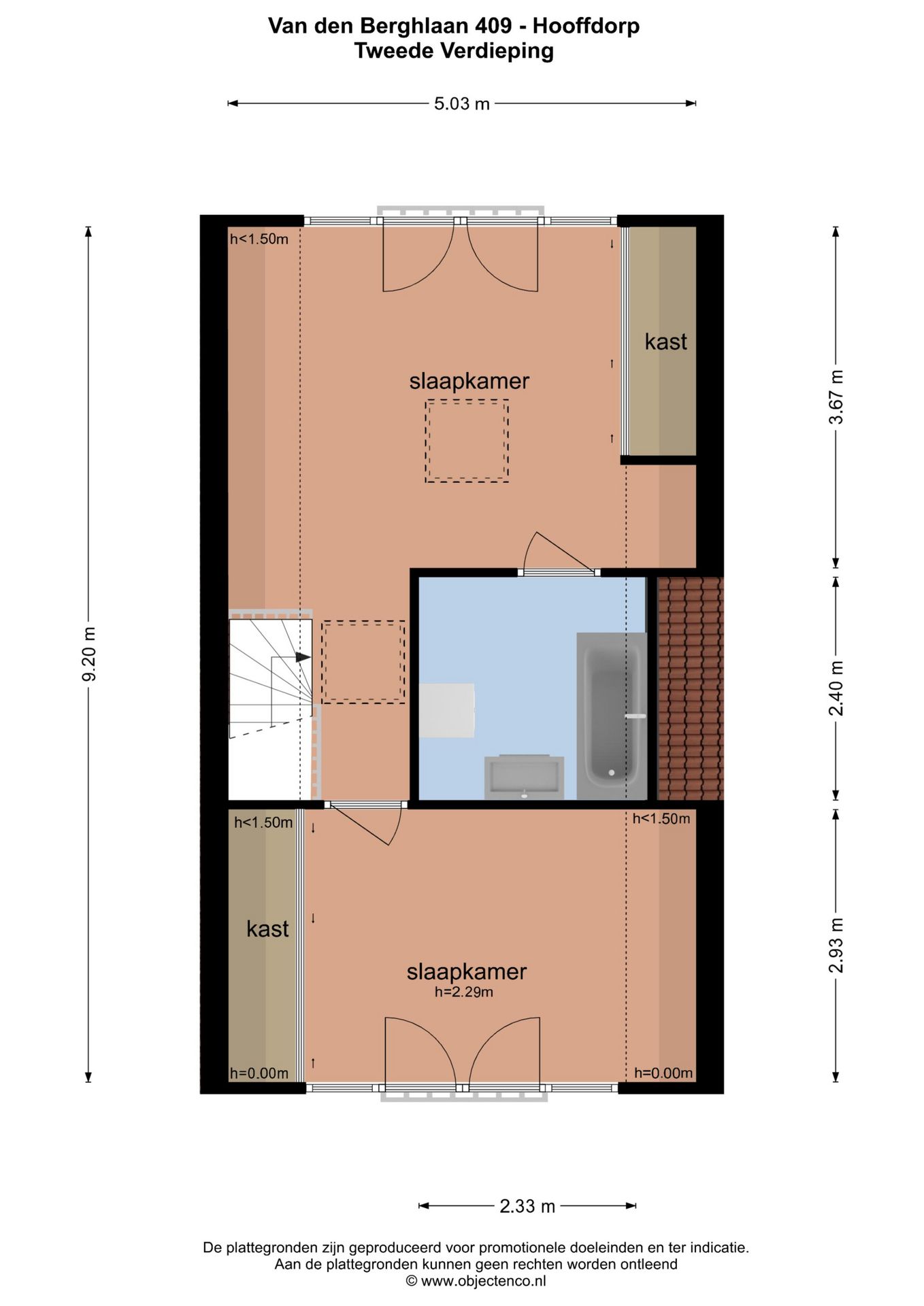 Spacious terraced house with 5 bedrooms and unique extension in quiet courtyard location — 74