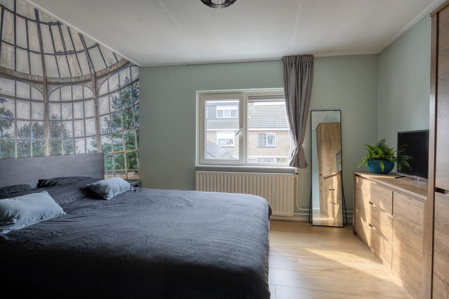 Photo 20 of Irenestraat 30