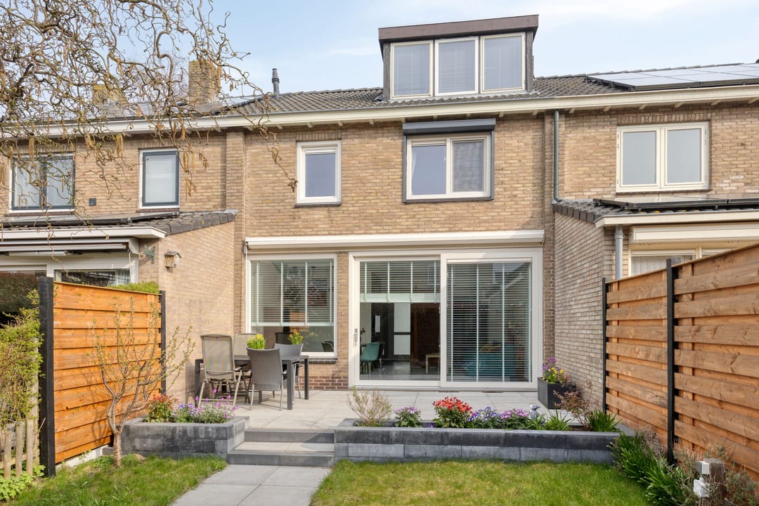 Photo 31 of Irenestraat 30