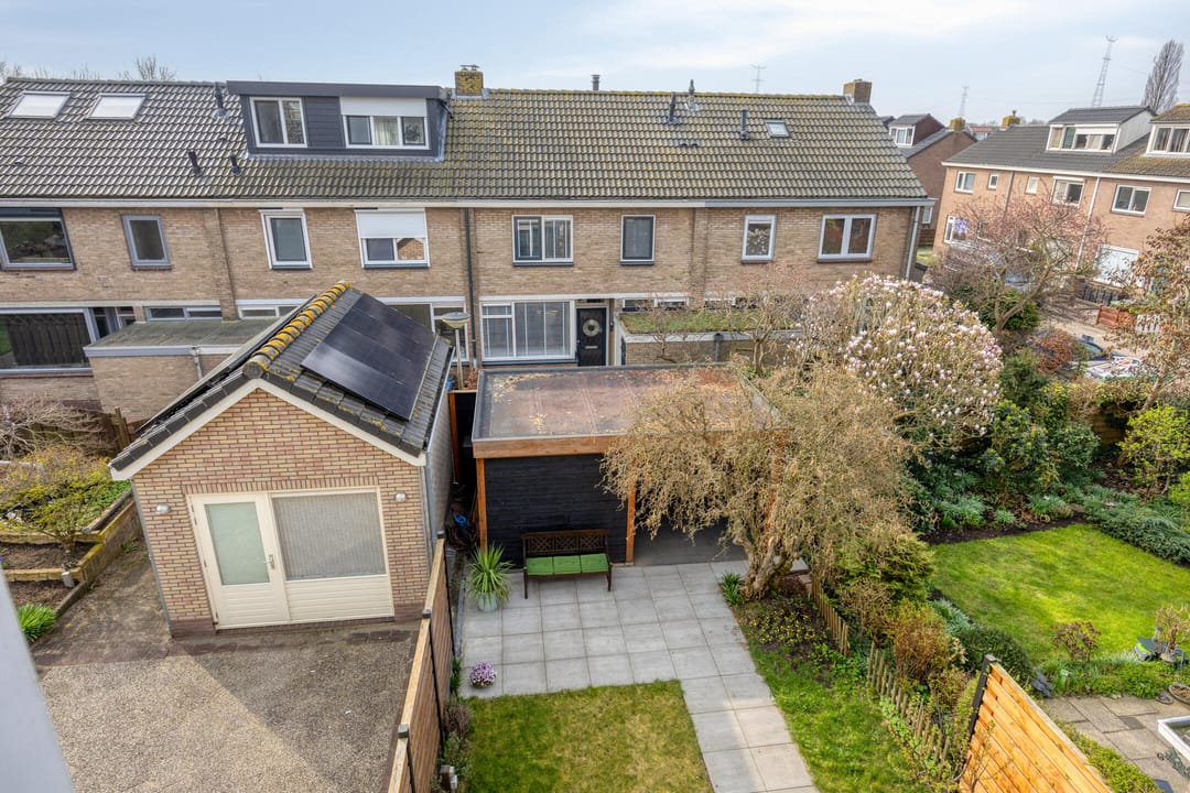 Photo 46 of Irenestraat 30