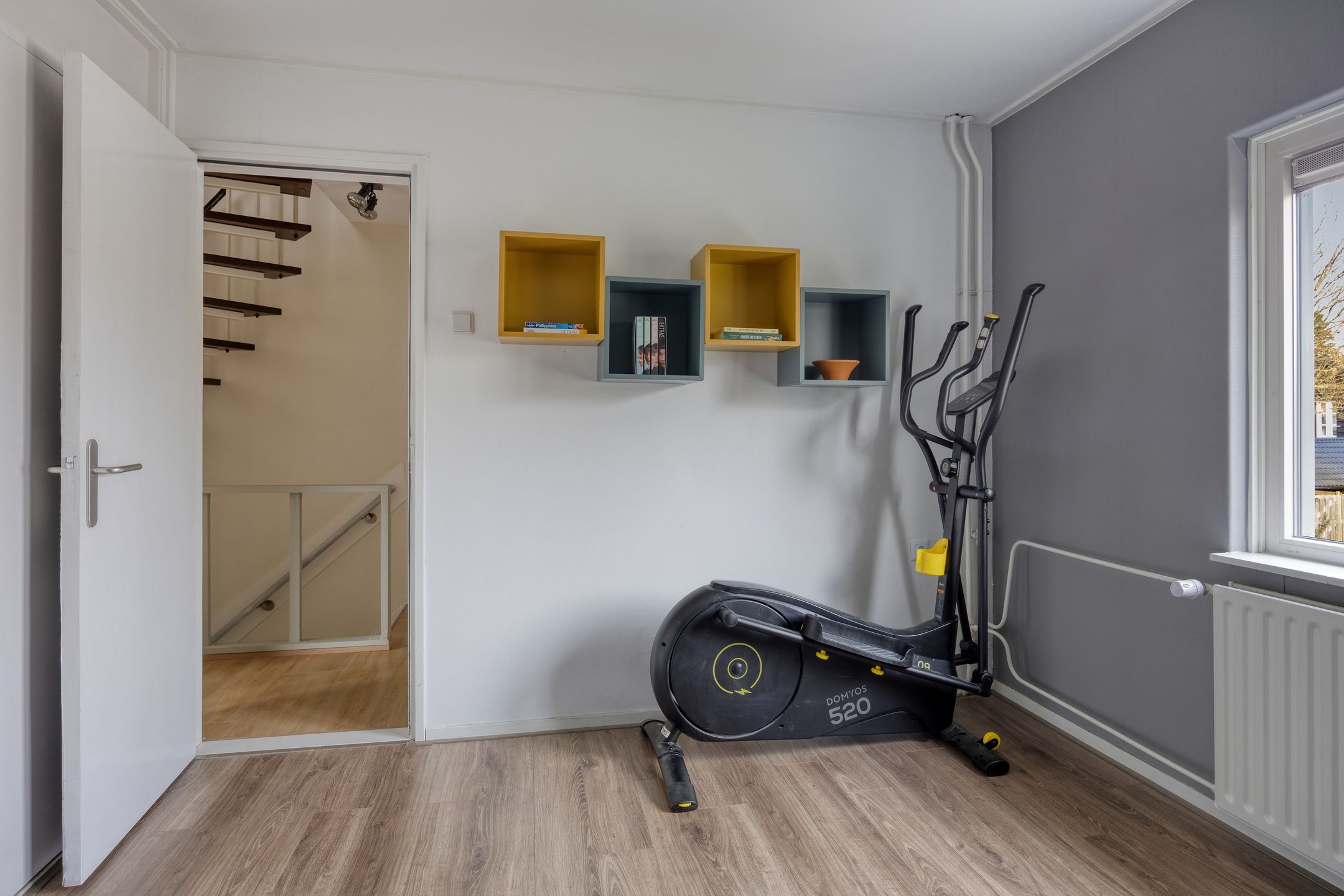 Photo 24 of Irenestraat 30