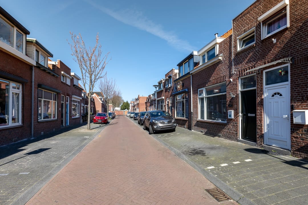 Move-in Ready Family Home with Solar Panels and Garden in Bergen op Zoom — 38