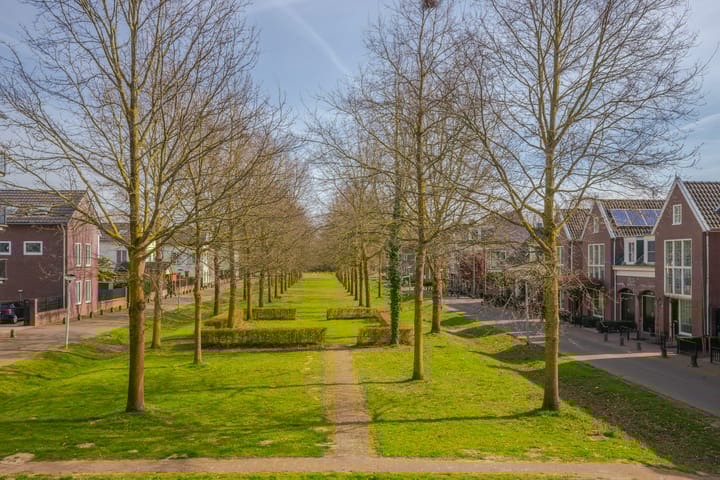 Photo 5 of Stratenmakersveste 8