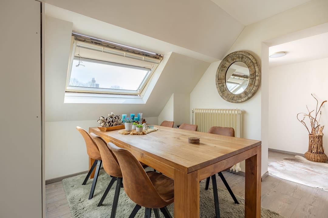 Charming upper apartment with sunny roof terrace in Best — 22