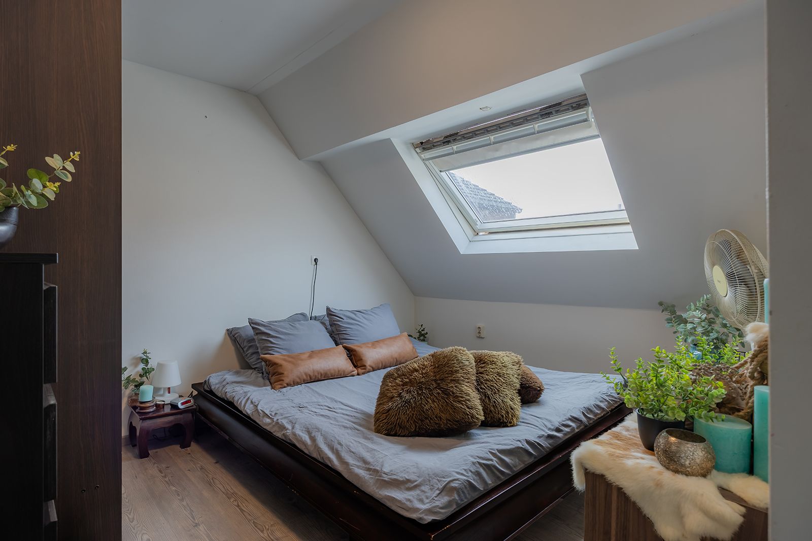 Charming upper apartment with sunny roof terrace in Best — 15