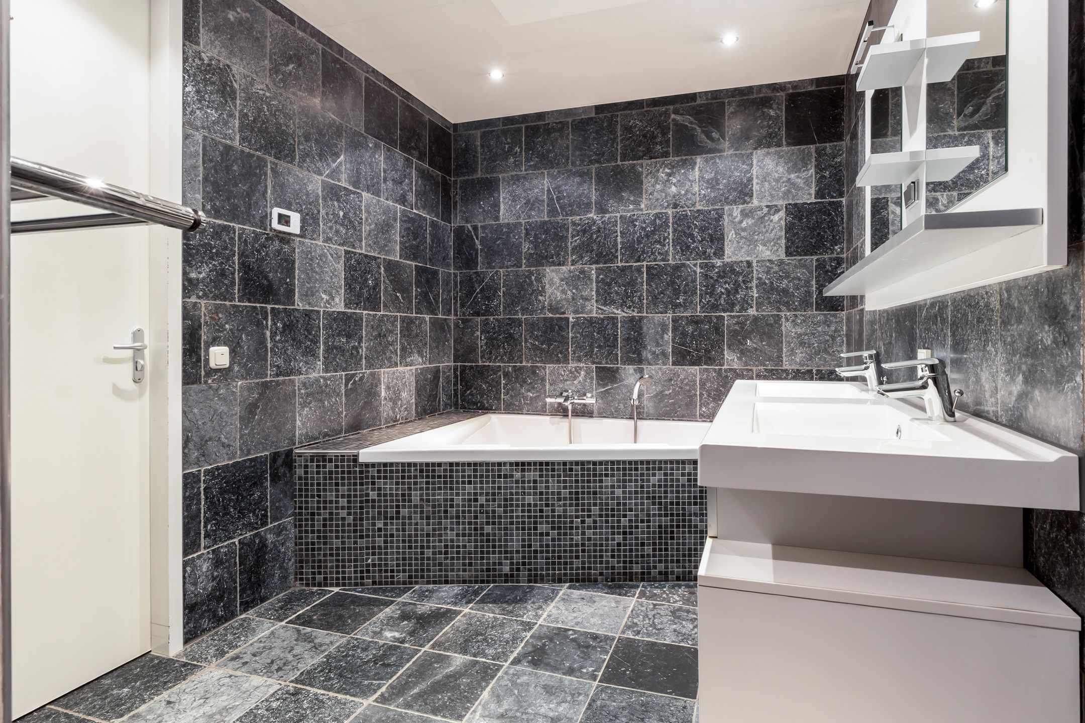 Photo 30 of Veldekster 25