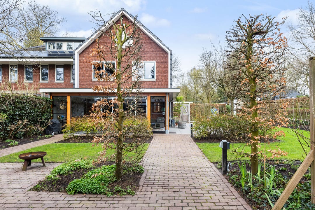 Photo 56 of Veldekster 25