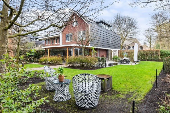 Photo 2 of Veldekster 25