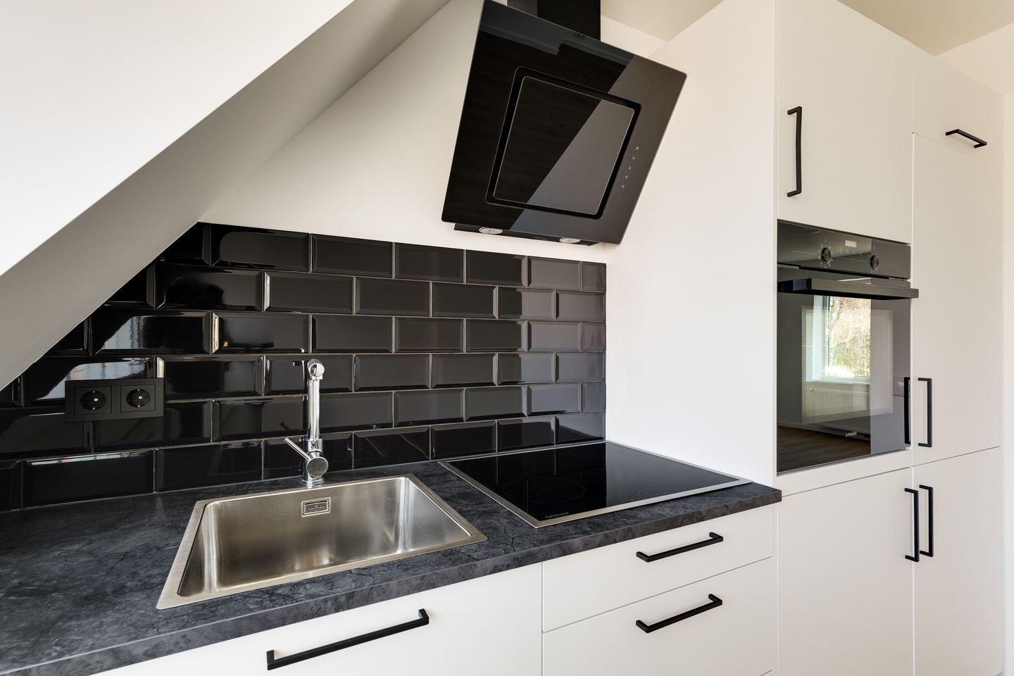 Foto 10 van Lopsenstraat 18-A