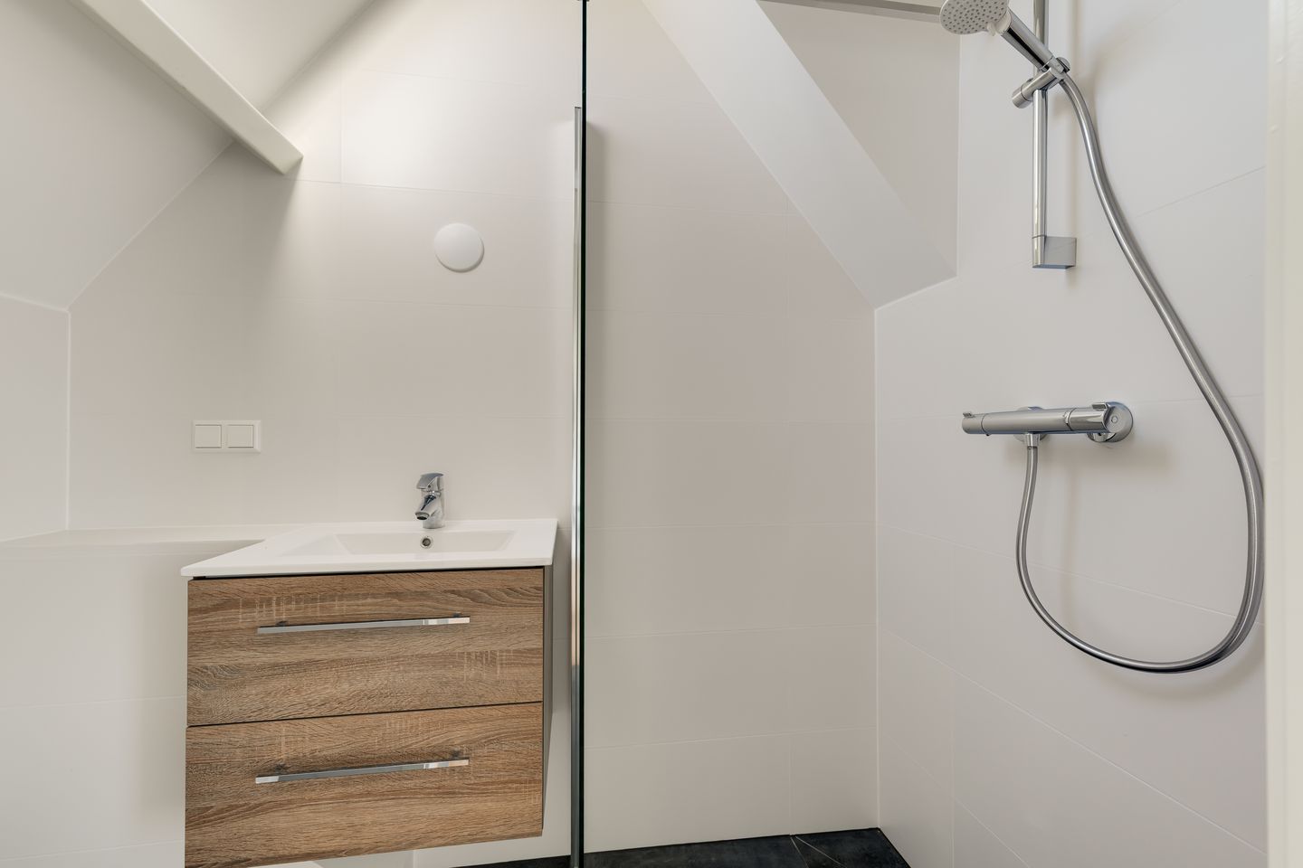 Foto 19 van Lopsenstraat 18-A