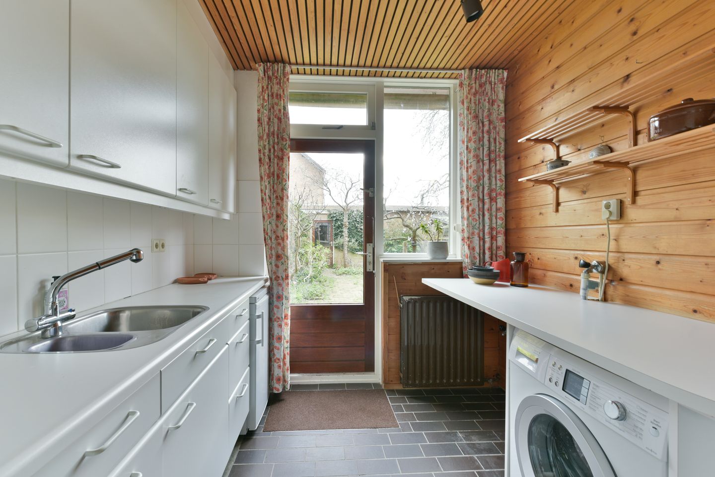 Foto 14 van Sint Nicolaaslaan 120