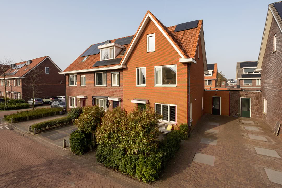 Photo 1 of Victor E. van Vrieslandsingel 37