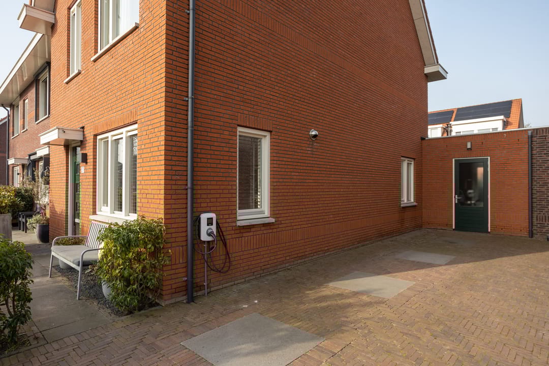 Photo 8 of Victor E. van Vrieslandsingel 37