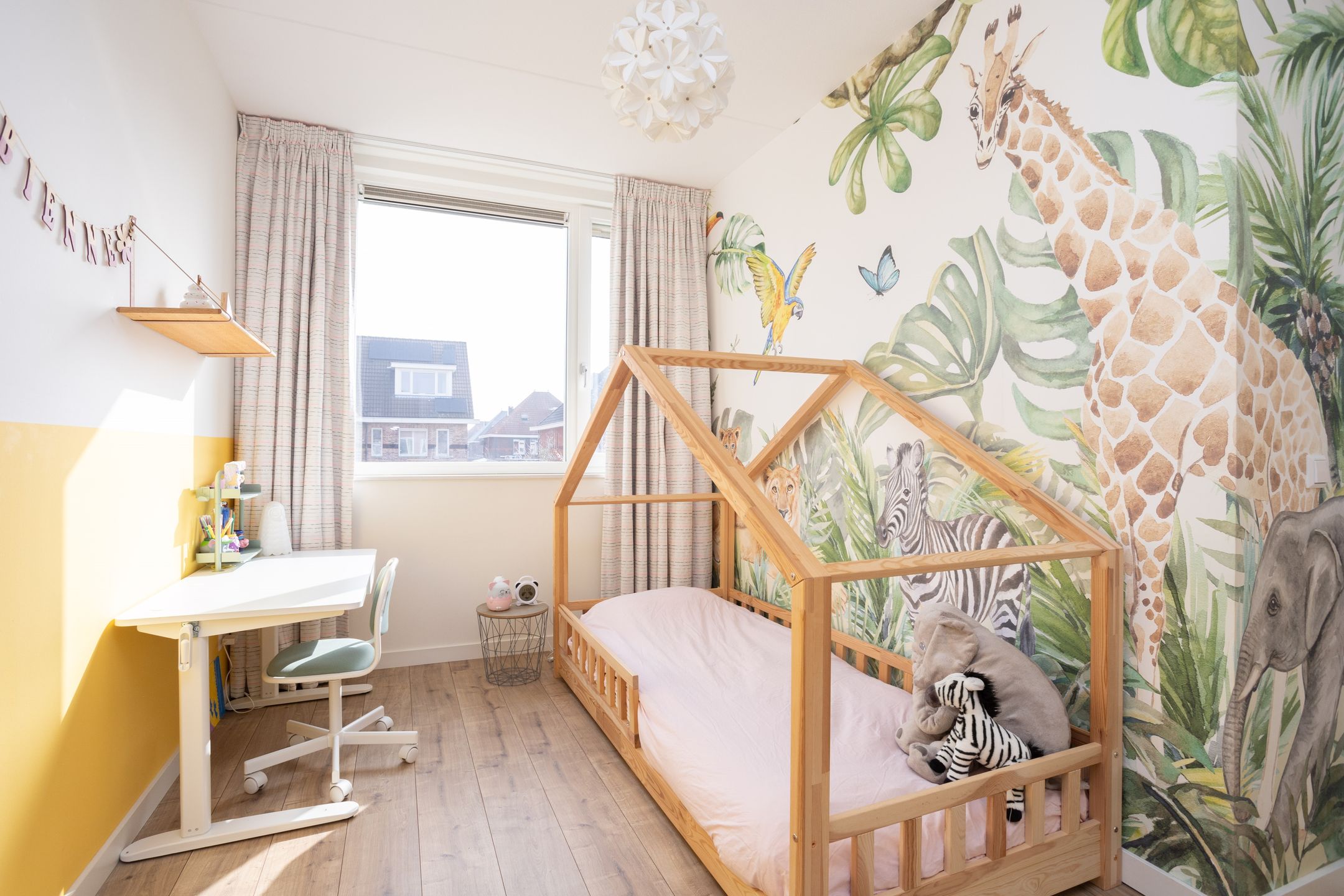 Photo 39 of Victor E. van Vrieslandsingel 37