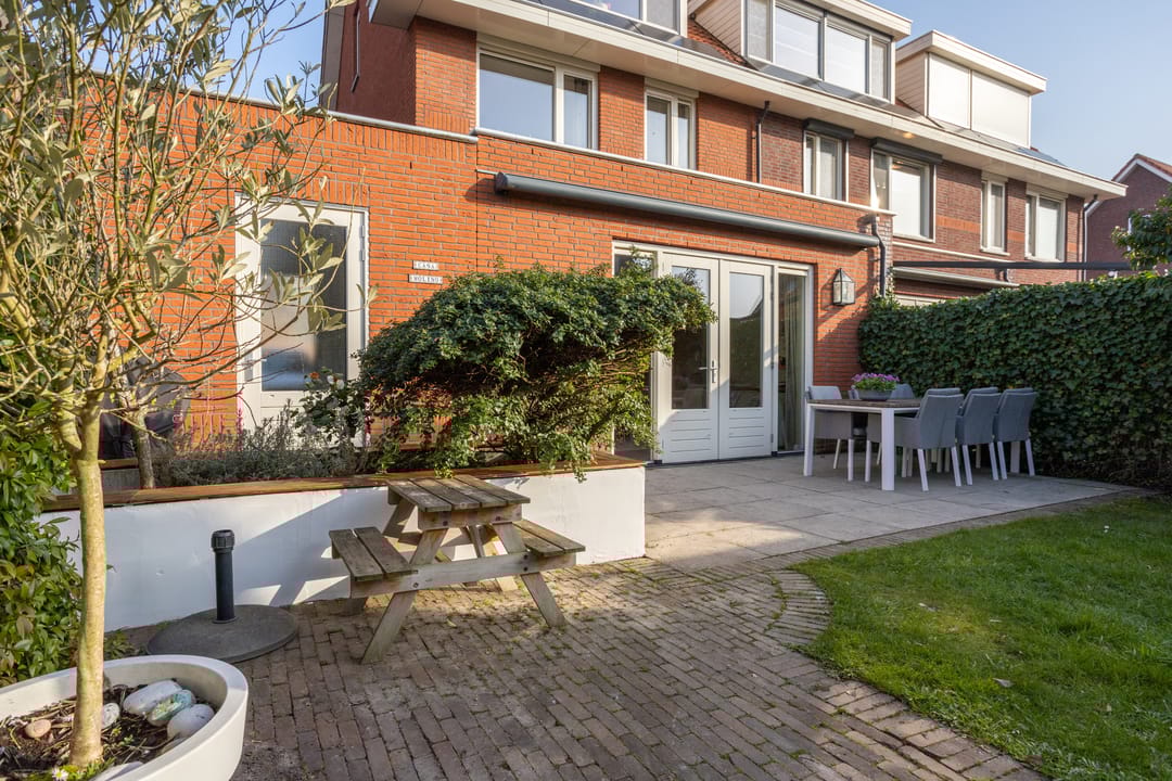 Photo 61 of Victor E. van Vrieslandsingel 37