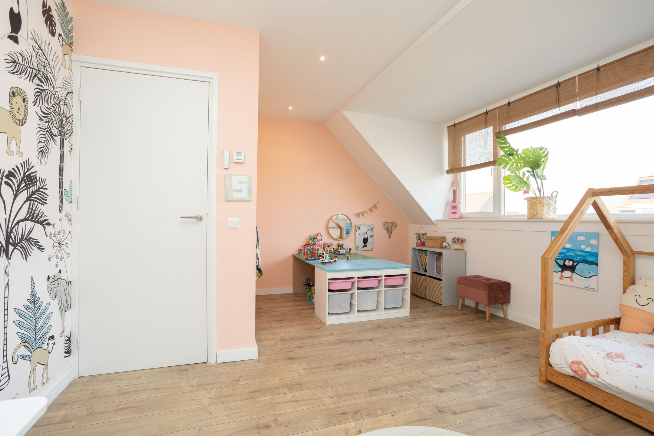 Photo 48 of Victor E. van Vrieslandsingel 37