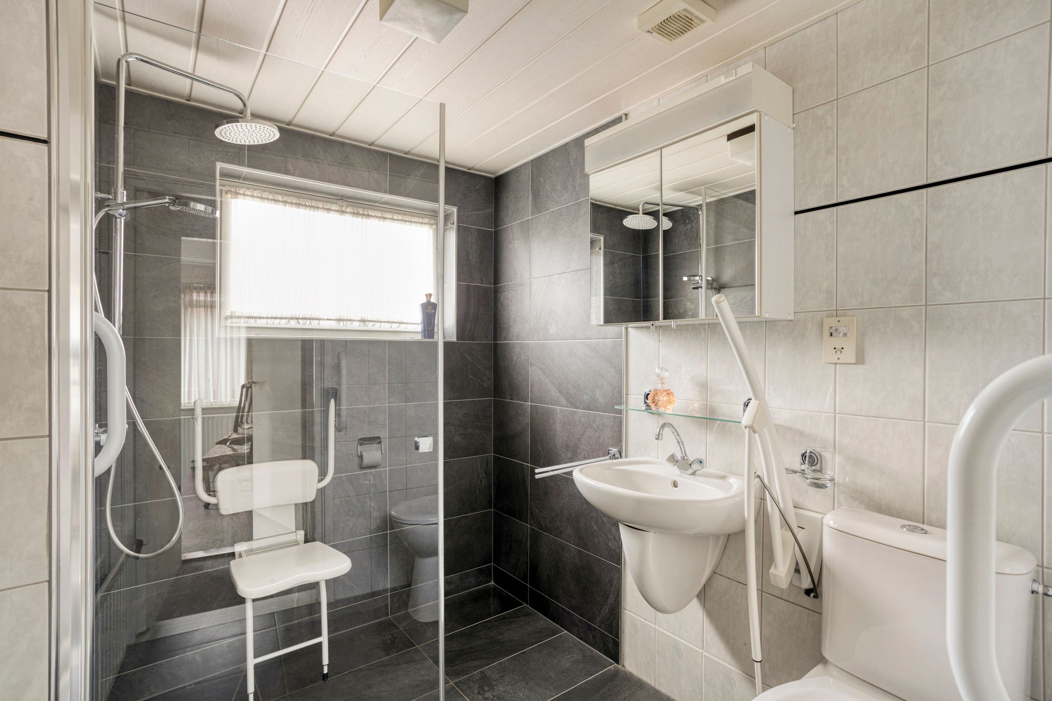 Photo 36 of Willem II-straat 48