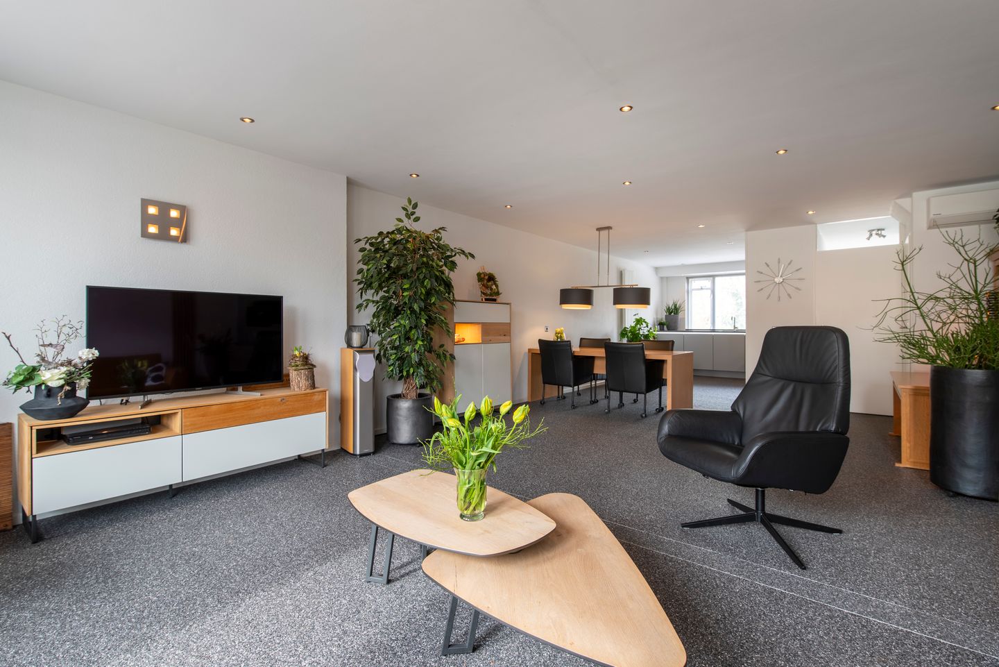 Foto 10 van Hazelaar 20