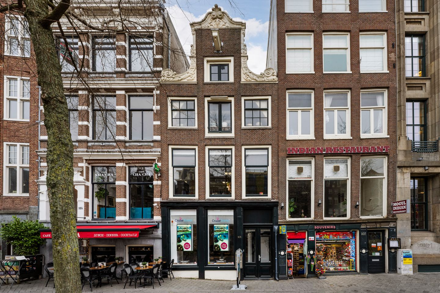 Bekijk foto 1 van Rokin 105-A