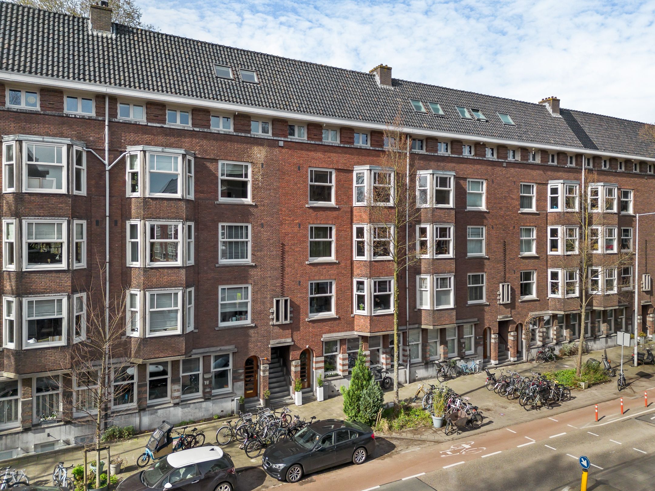 Photo 36 of Haarlemmermeerstraat 58-H