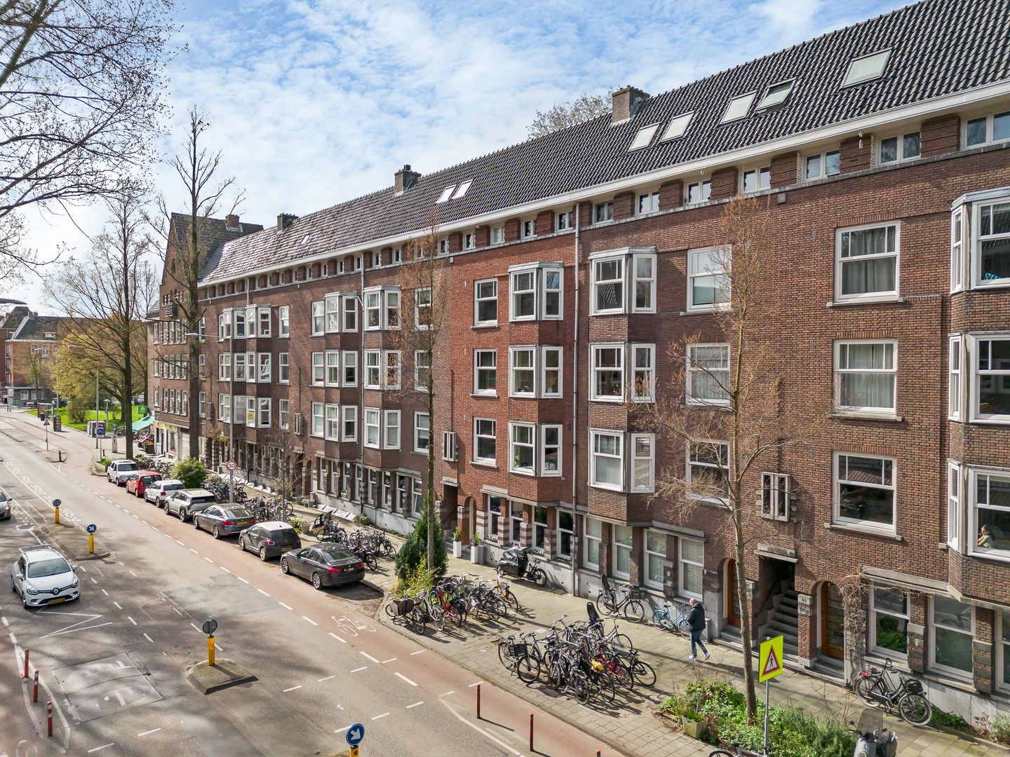 Photo 40 of Haarlemmermeerstraat 58-H