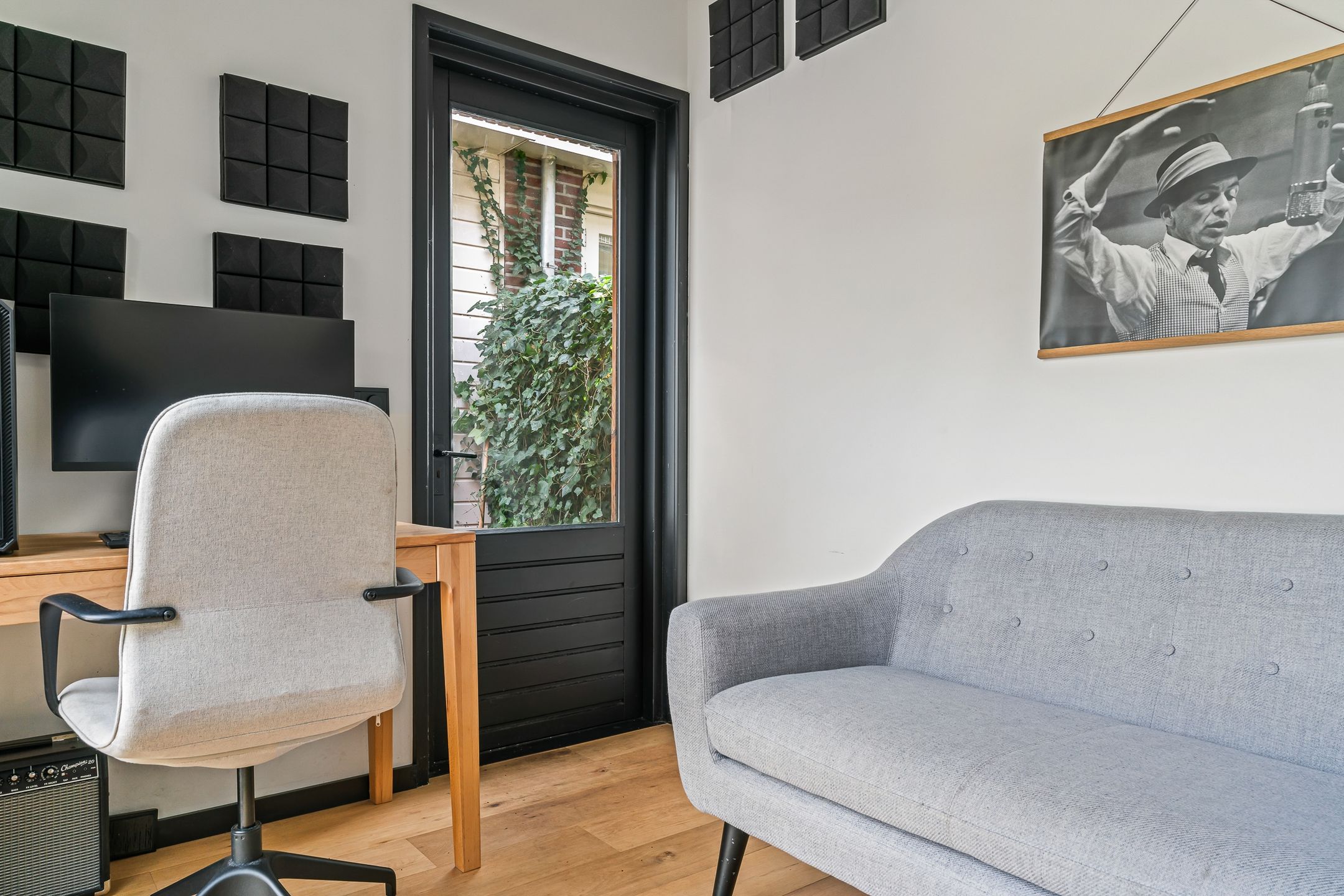 Photo 27 of Haarlemmermeerstraat 58-H