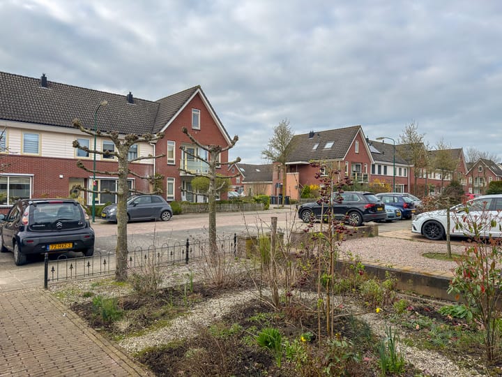 Photo 2 of Oranjelaan 3