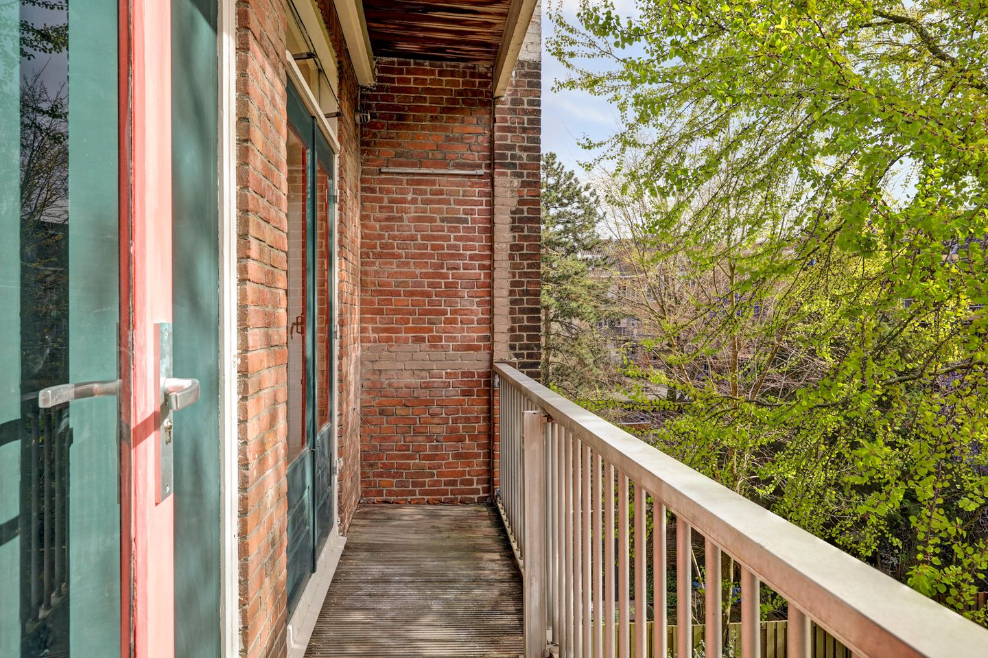 Charming 2-Room Apartment with South-Facing Balcony in De Pijp — 19