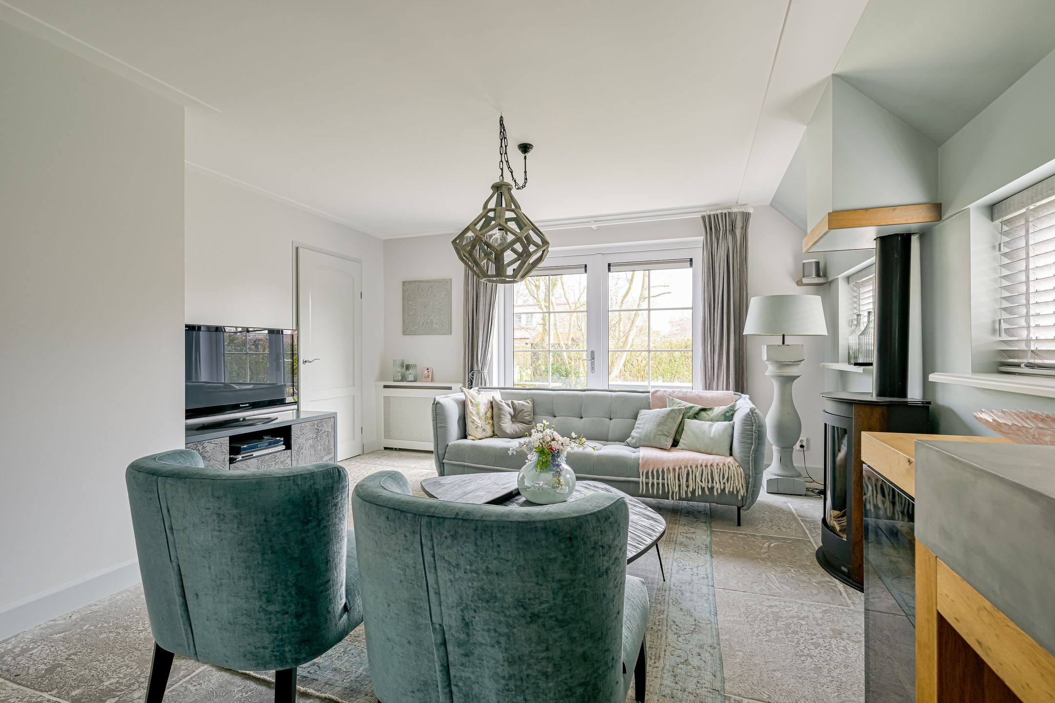 Photo 6 of Bosrandweg 325-A653