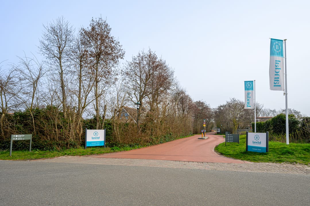 Photo 41 of Bosrandweg 325-A653