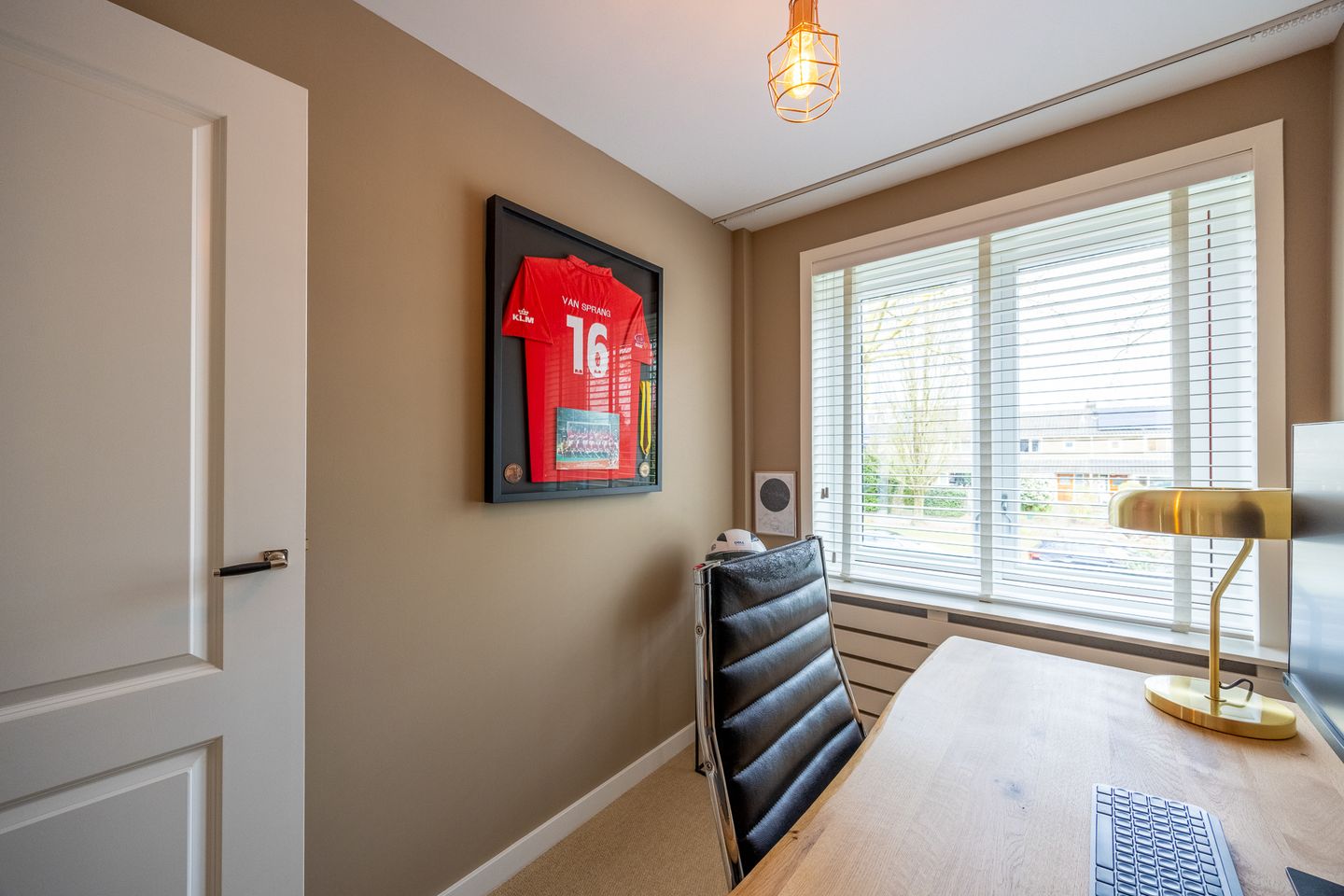 Foto 34 van Goudenregenstraat 38