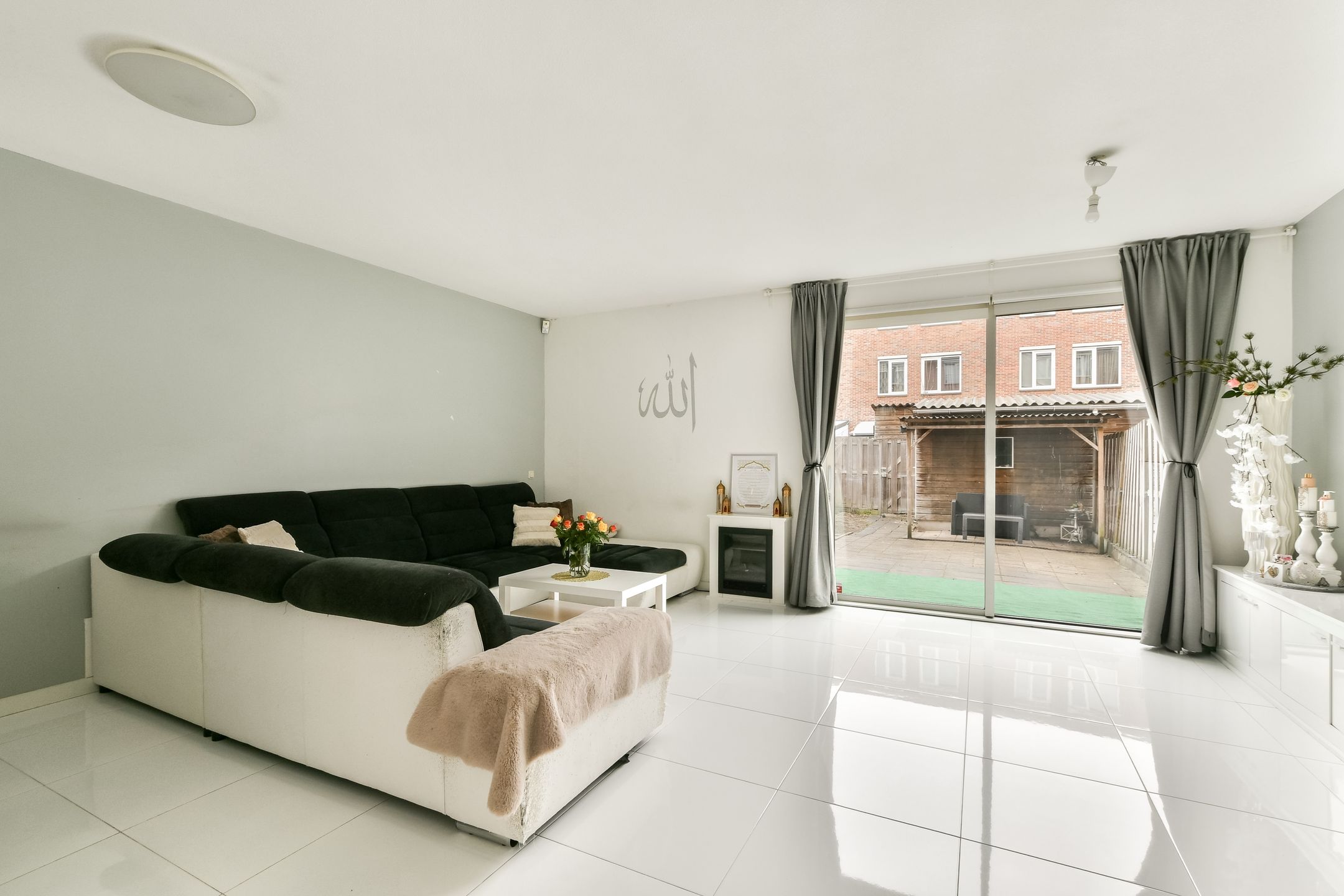 Photo 9 of Kousenbandstraat 32