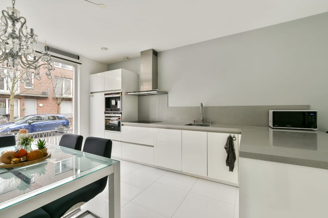 Photo 11 of Kousenbandstraat 32