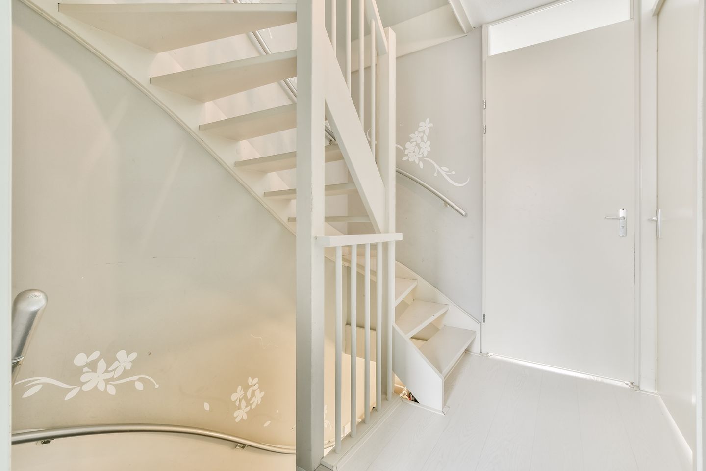 Photo 25 of Kousenbandstraat 32