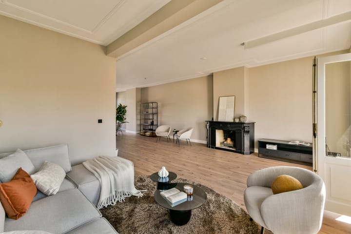 Photo 3 of Emmastraat 29-3