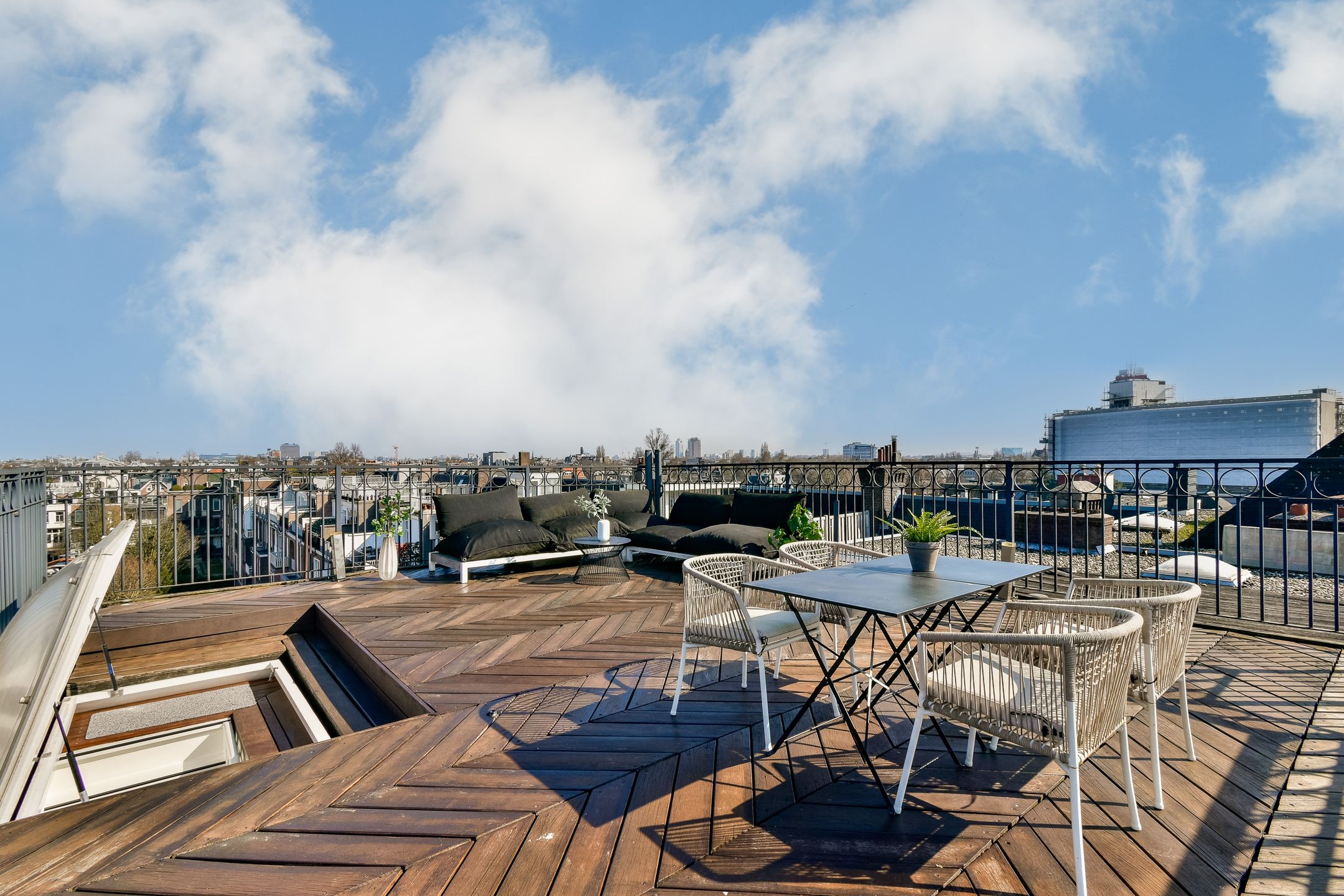 Foto 21 van Emmastraat 29-3