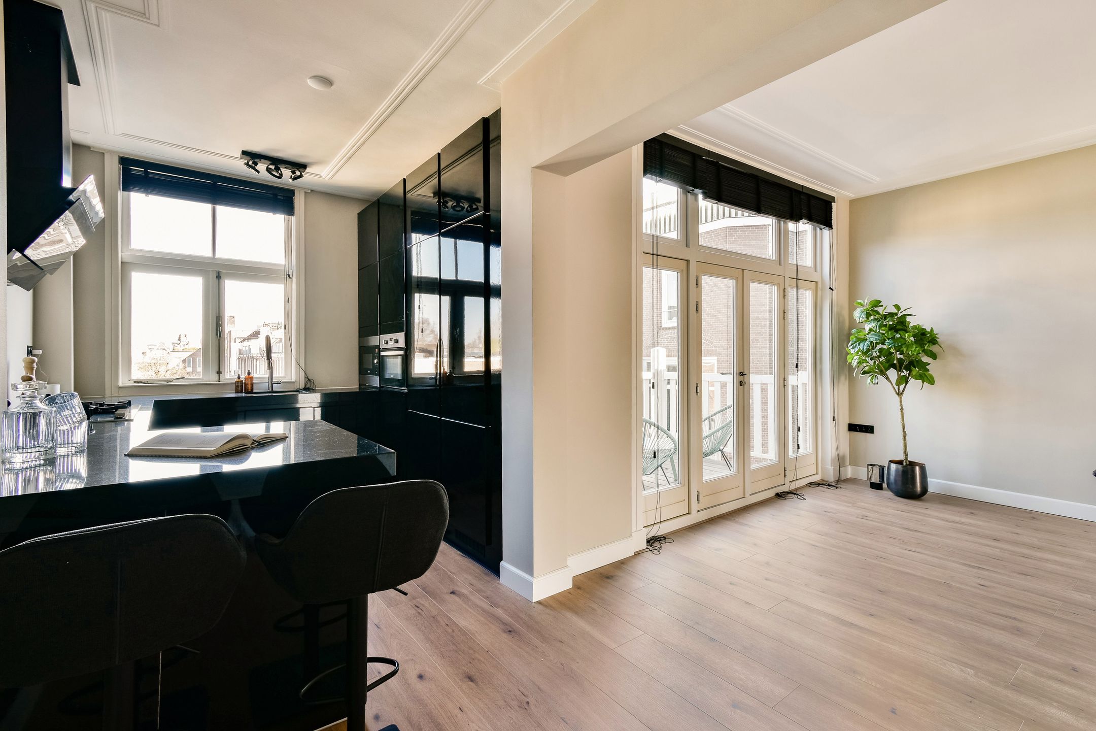 Foto 9 van Emmastraat 29-3