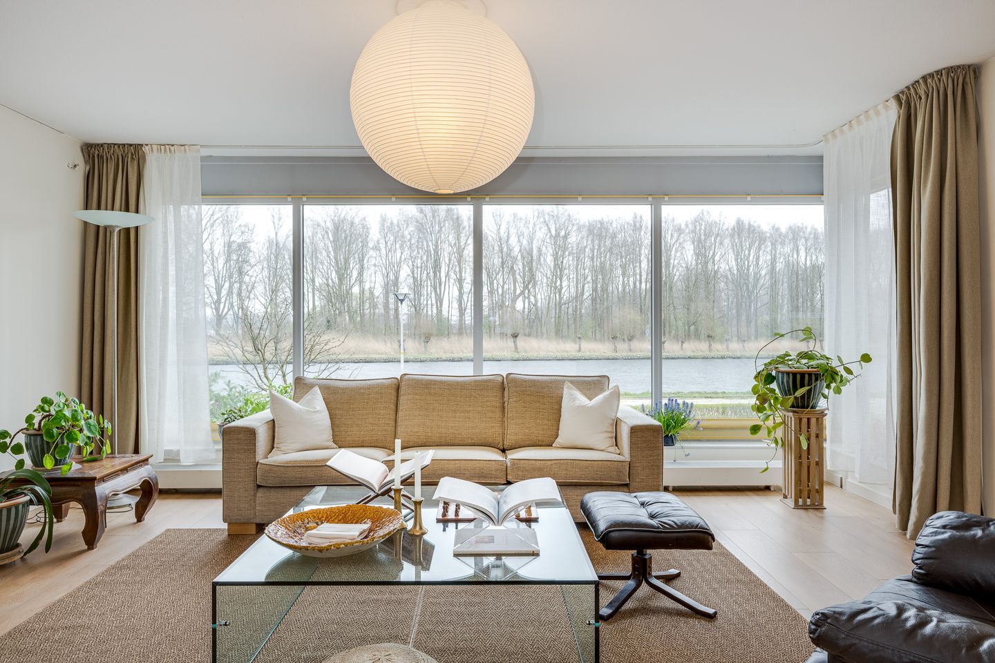 Foto 10 van Hofvliet 77