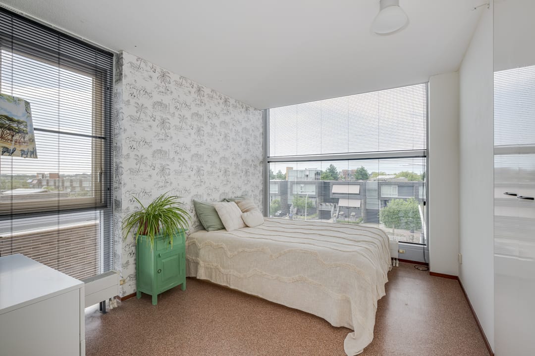 Foto 31 van Hofvliet 77