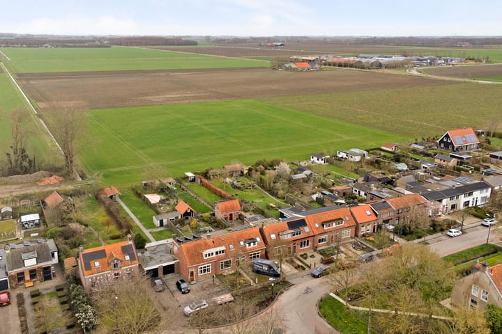 Photo 3 of Dorpsweg 34