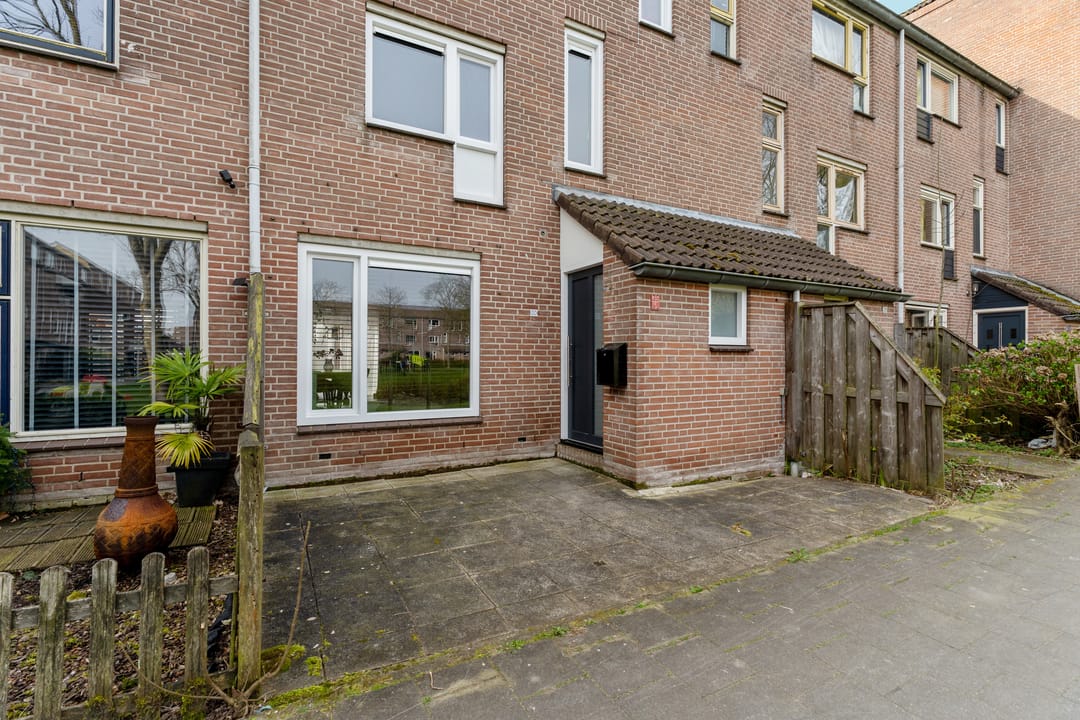 Photo 7 of Haarlemplein 30