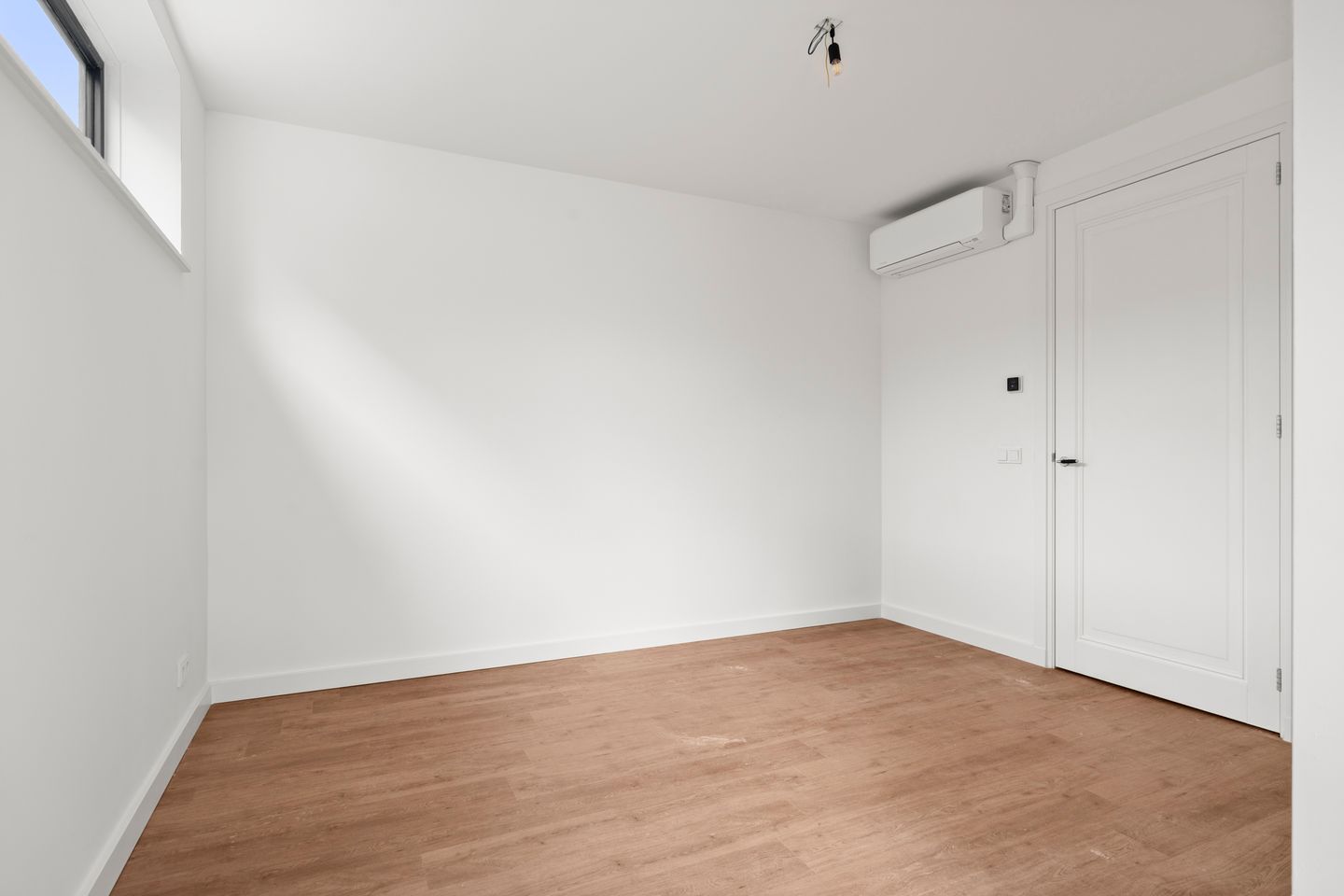 Foto 10 van Brinkstraat 14-A