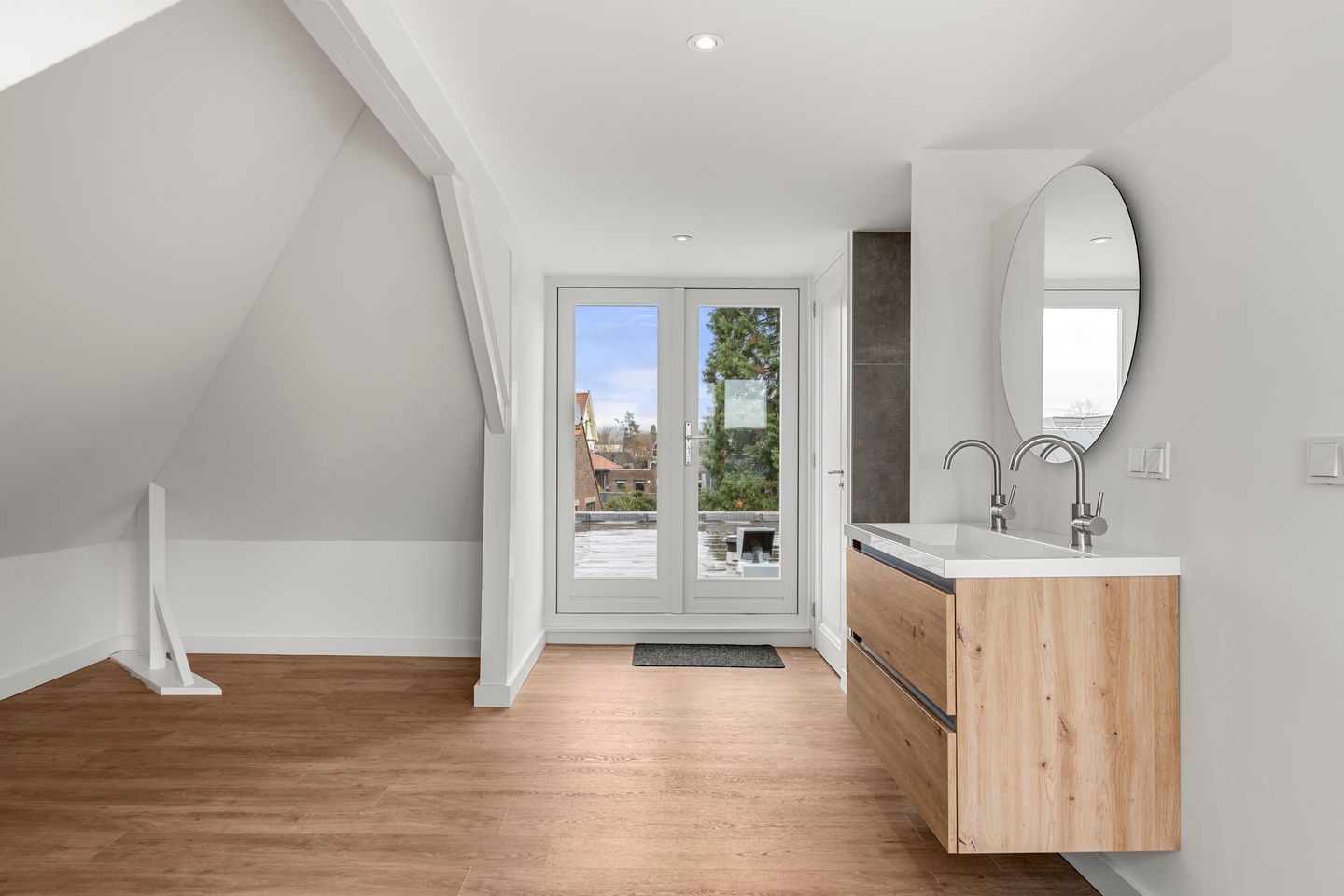 Foto 44 van Brinkstraat 14-A