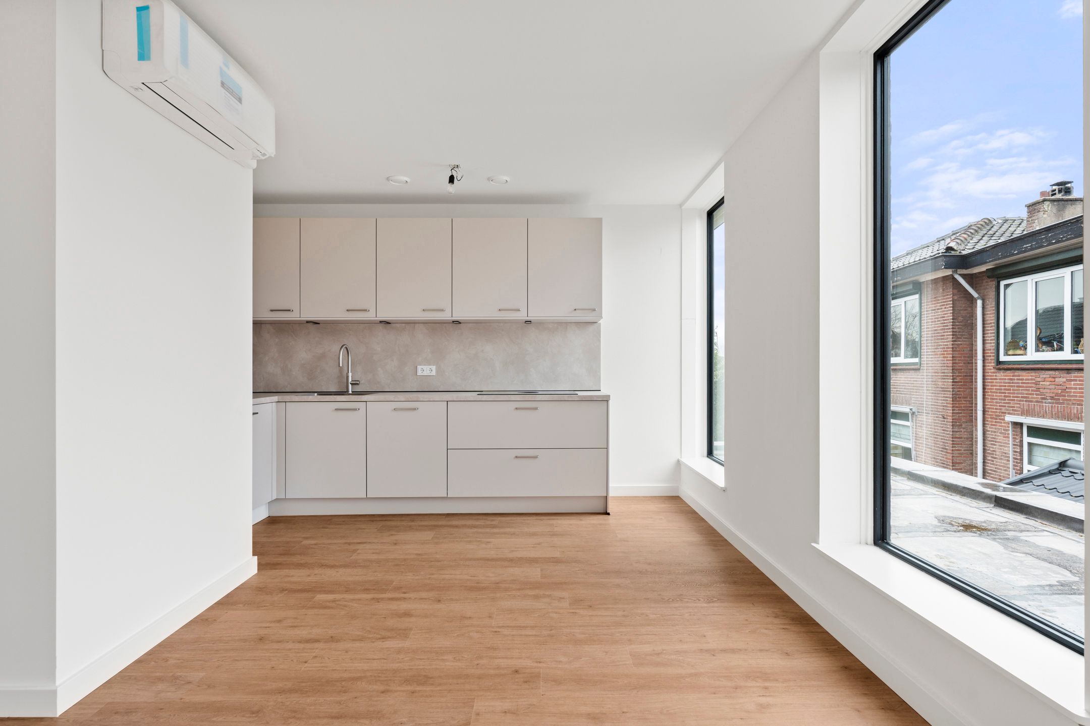 Foto 54 van Brinkstraat 14-A