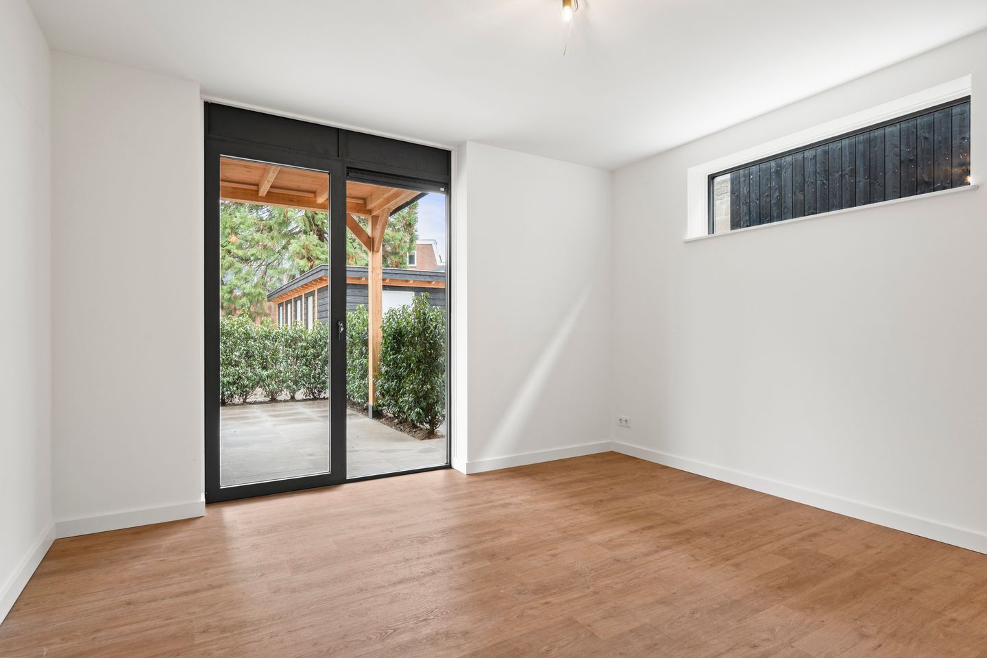 Foto 19 van Brinkstraat 14-A