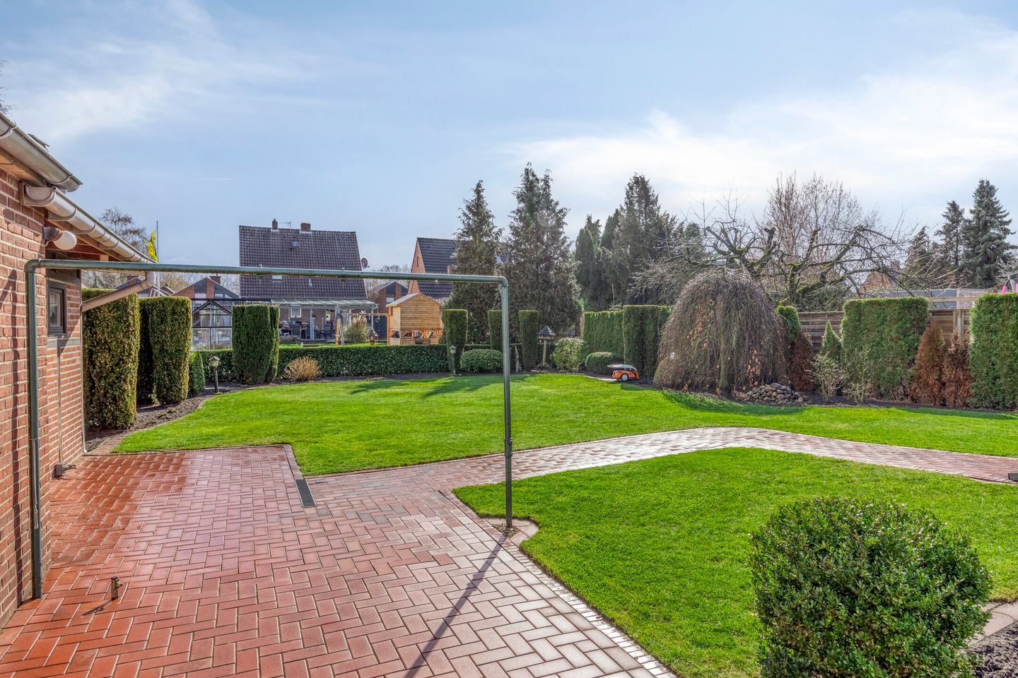 Photo 34 of Essener Straße 21