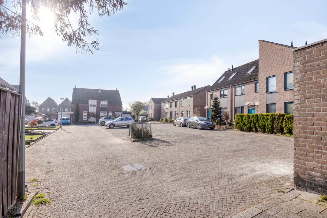 Foto 2 van van Darthlaan 14