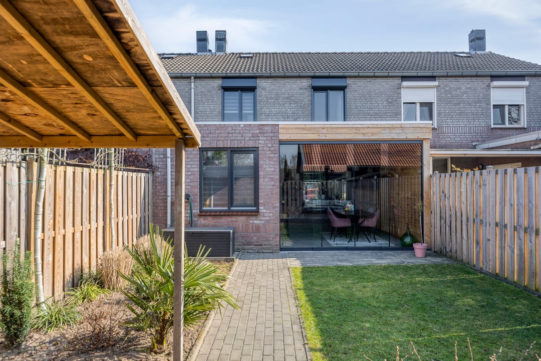 Foto 23 van van Darthlaan 14