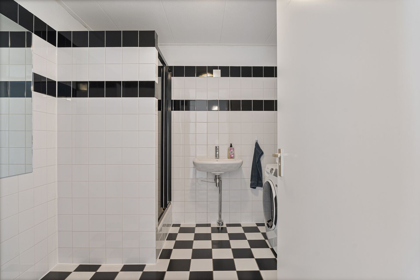 Foto 29 van Schoolstraat 22