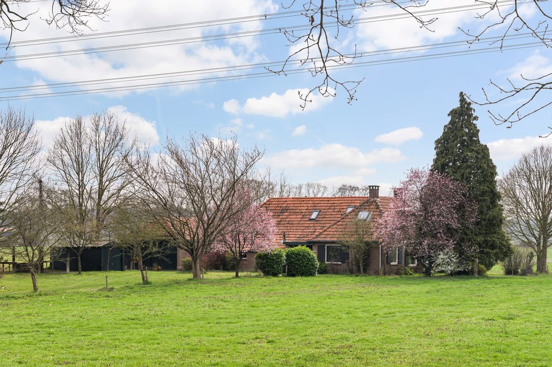 Characteristic Farmhouse with Land in Almen Countryside — 50